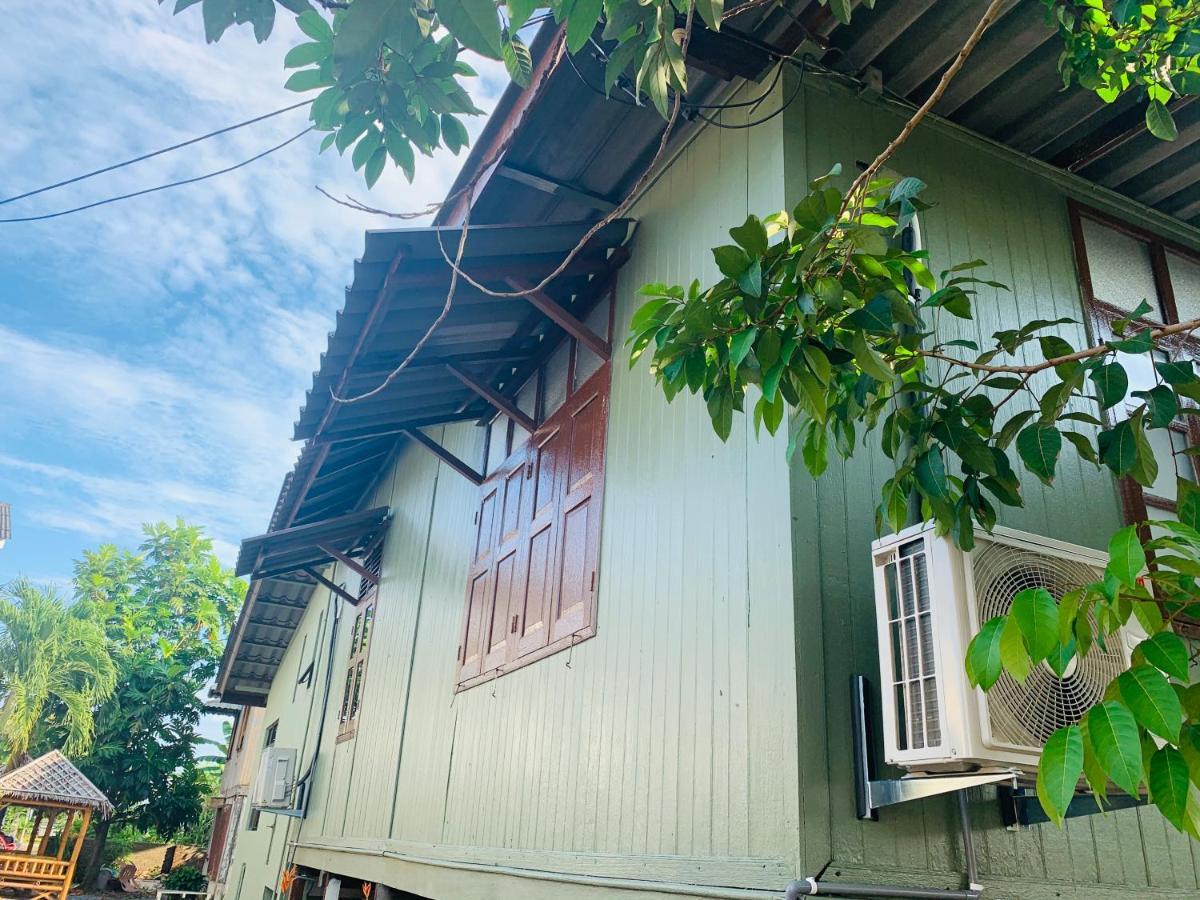 Sarah Guesthouse Kuala Terengganu Exterior foto